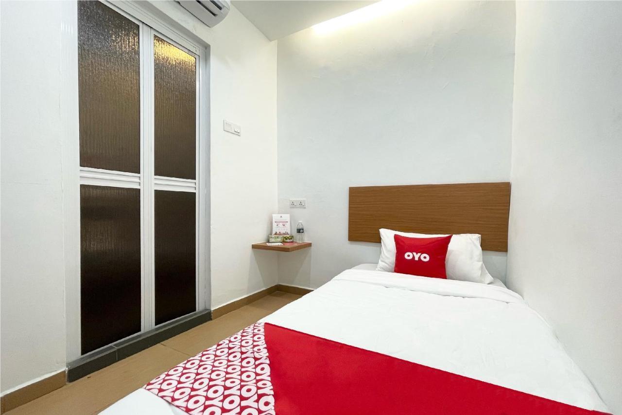 Oyo 90334 Mawlaya Hotel بيان ليباس المظهر الخارجي الصورة